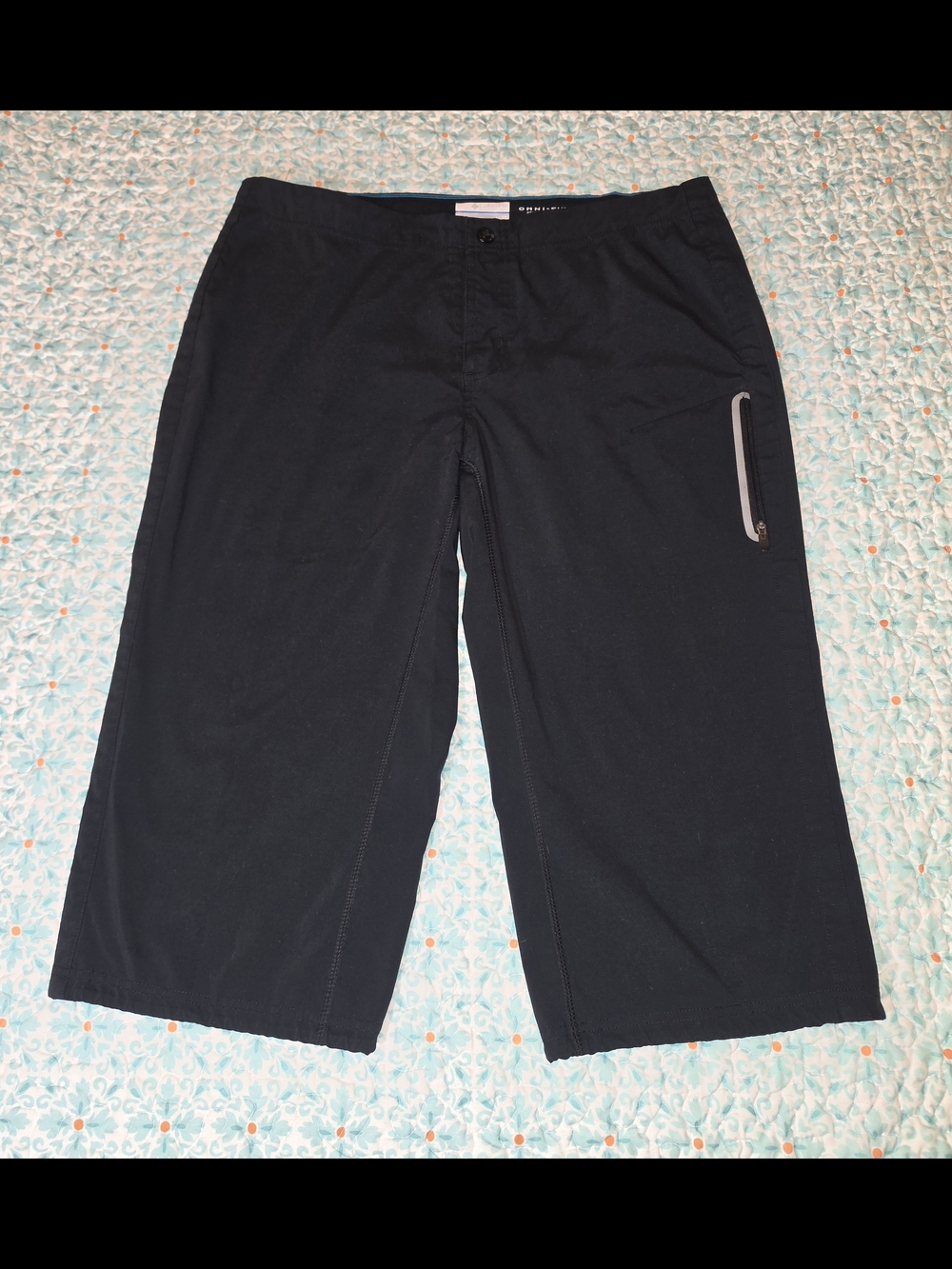 Columbia Black Womans Wide-Leg Capri Pants